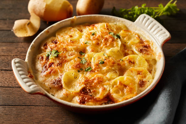 Suflê de Batata com Queijos: O Truque para não Murchar no Forno Suflê de Batata com Queijos: O Truque para não Murchar no Forno