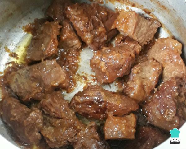 Carne de Panela Desmanchando: O Segredo para um Almoço de Carne de Panela Desmanchando: O Segredo para um Almoço de