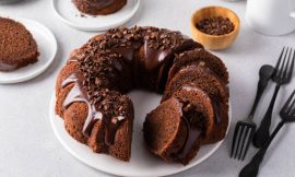 Bolo de Chocolate Molhadinho: Segredo para uma Massa Ultra Úmida