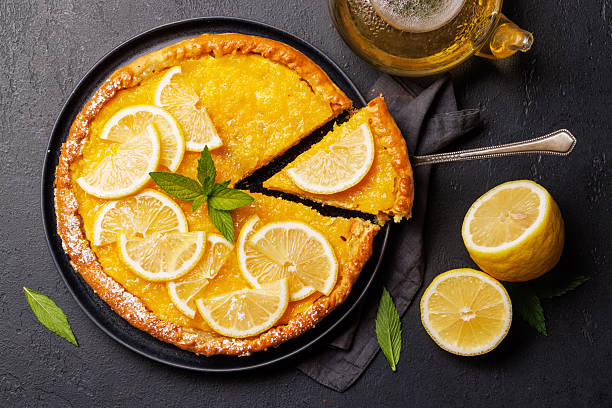 Torta de Limão Cremosa que Não Solar: O Segredo do Recheio Torta de Limão Cremosa que Não Solar: O Segredo do Recheio
