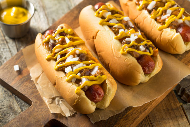 Cachorro Quente de Forno: O Segredo da Massa que Não Sola