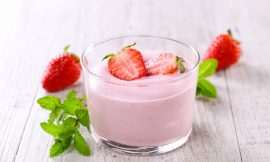 Iogurte de Morango Caseiro: Cremoso de Verdade e Que Não Erra