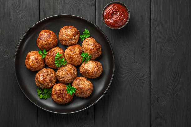 Almôndegas no Microondas: Truque Rápido para a Carne Ficar Macia Almôndegas no Microondas: Truque Rápido para a Carne Ficar Macia