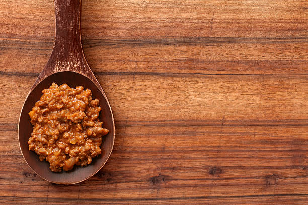 Molho Madeira Clássico: O Segredo para Carnes Perfeitas Molho Madeira Clássico: O Segredo para Carnes Perfeitas