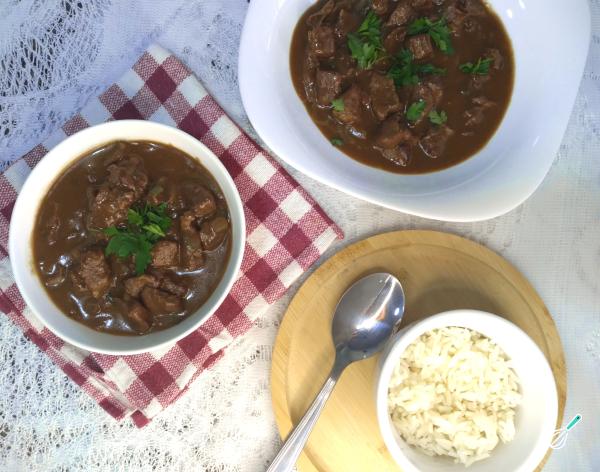 Picadinho de Carne com Molho Encorpado que Desmancha na Boca