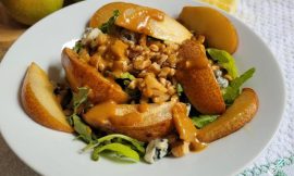 Salada de Pera com Gorgonzola: O Equilíbrio Perfeito e