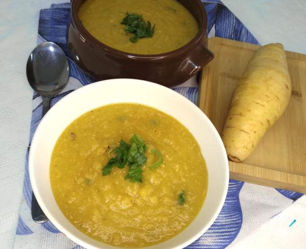 Sopa de Mandioquinha com Frango Cremosa: O Segredo do Aveludado