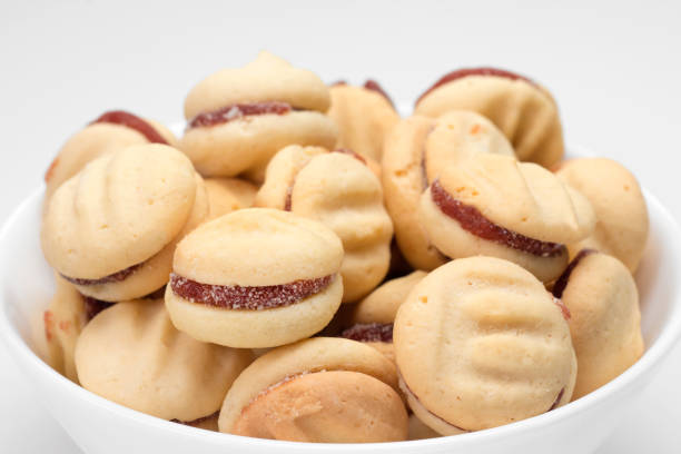 Biscoito de Nata com Goiabada: O Segredo que Derrete na Boca Biscoito de Nata com Goiabada: O Segredo que Derrete na Boca