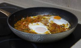 Ratatouille: Clássico Vegetariano de Legumes Frescos