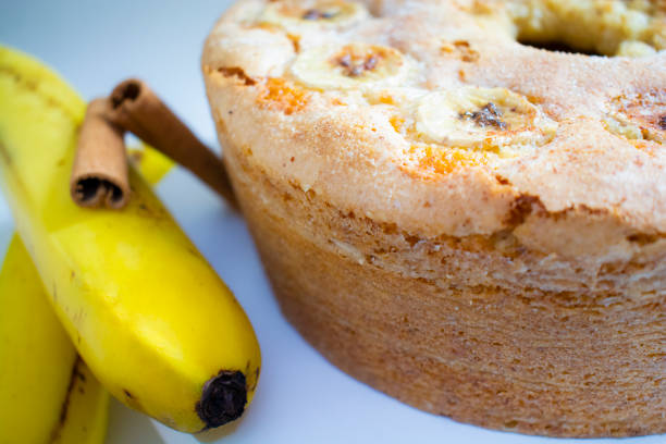 Bolo de Banana com Canela: O Segredo da Massa Fofa e Úmida Bolo de Banana com Canela: O Segredo da Massa Fofa e Úmida