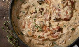 Sobrecoxa ao Molho Cremoso: O Segredo para uma Carne que