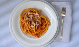 Molho Sugo de Restaurante: Segredo para a Textura Aveludada