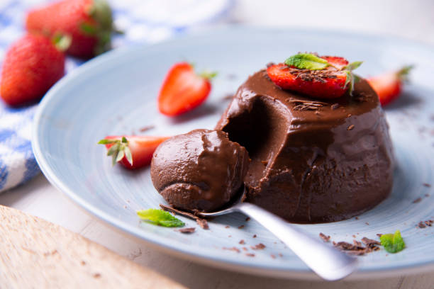 Flan de Chocolate Cremoso: Segredo do Creme Inglês Perfeito Flan de Chocolate Cremoso: Segredo do Creme Inglês Perfeito