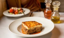 Moussaka Grega Autêntica: O Segredo das Camadas Cremosas