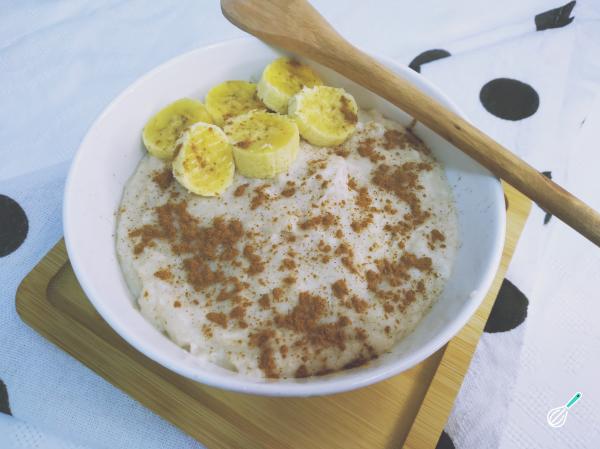 Mingau de Aveia com Coco Cremoso: Truque para Não Empelotar Mingau de Aveia com Coco Cremoso: Truque para Não Empelotar