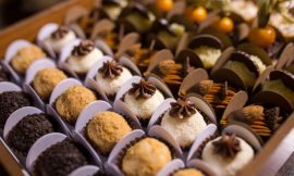 Clássicos de Festa no Copinho: Brigadeiro, Beijinho, Bicho-de-pé