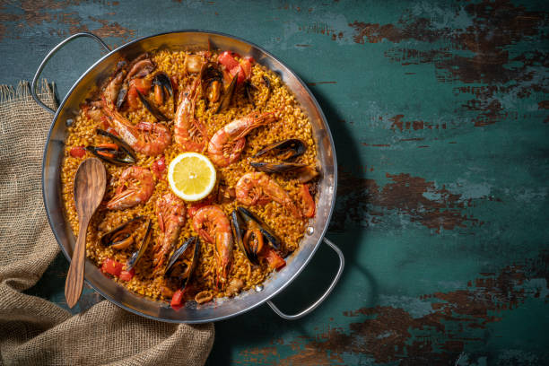 Arroz de Praia: A Falsa Paella Econômica com Sabor do Litoral