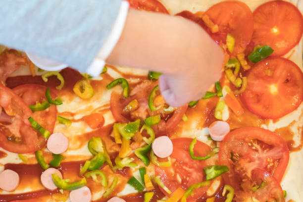 Salsicha com Molho de Tomate Caseiro: O Segredo da Infância Salsicha com Molho de Tomate Caseiro: O Segredo da Infância