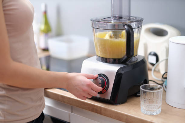 Empadão de Liquidificador Cremoso: Massa Leve que Derrete na Boca Empadão de Liquidificador Cremoso: Massa Leve que Derrete na Boca