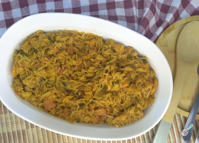 Biryani de Frango Rápido e Fácil: Sabor Indiano Autêntico
