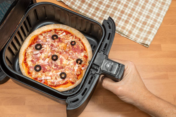Pizza de Frigideira Que Não Ressecada: O Segredo da Massa Fofa Pizza de Frigideira Que Não Ressecada: O Segredo da Massa Fofa