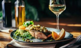 Salmão ao Vinho Branco: Segredo para um Peixe Suculento e Gourmet