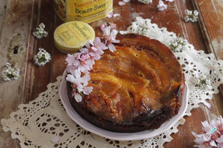 Bolo Invertido Banana Caramelada: Delicioso e Fácil