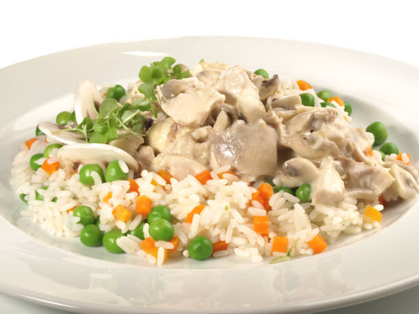 Arroz com Frango e Ervilhas: Prato Único Cremoso e Soltinho