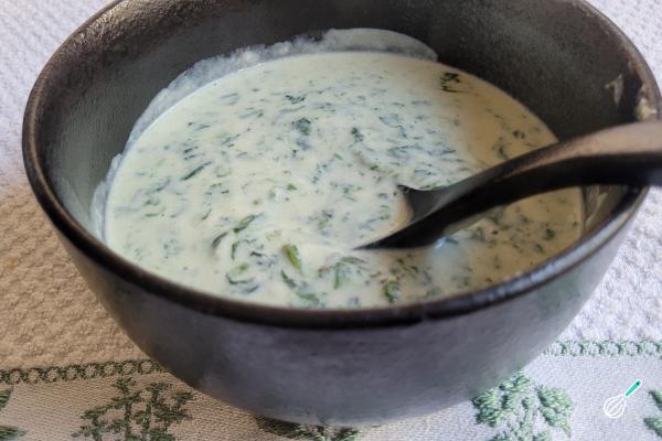 Creme de Espinafre Sedoso: O Segredo para um Acompanhamento de