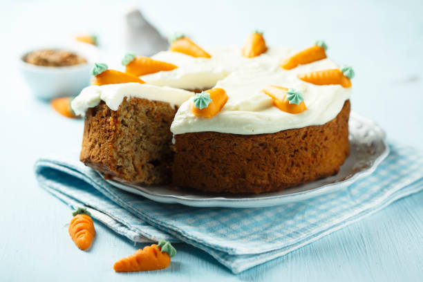 Bolo de Cenoura Inglês: O Segredo da Textura Úmida e Aromática