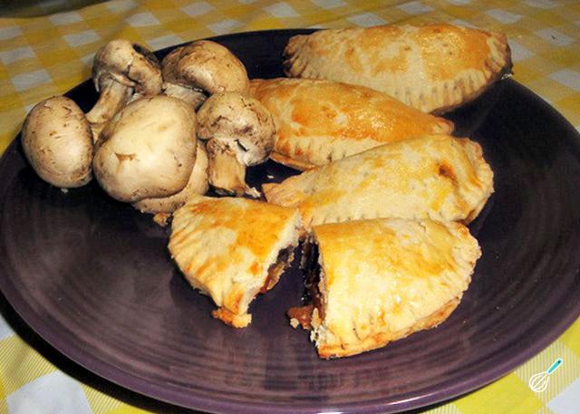 Pastel Assado Cogumelos: Delícia Veggie