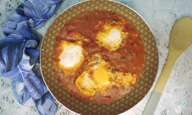 Shakshuka: Ovos no Purgatório Mediterrâneo