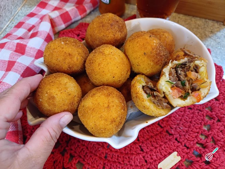 Bolinhos Costela Mandioca Irresistíveis