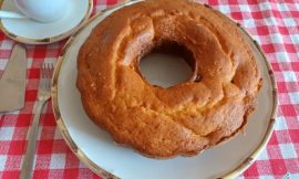 Bolo Vovó: Requeijão Cremoso e Goiabada Irresistível