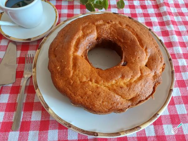 Bolo Vovó: Requeijão Cremoso e Goiabada Irresistível Bolo Vovó: Requeijão Cremoso e Goiabada Irresistível