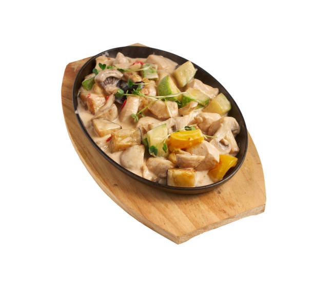 Frango Cremoso ao Toque de Cogumelos: Receita Rápida e Saborosa Frango Cremoso ao Toque de Cogumelos: Receita Rápida e Saborosa