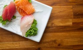 Sashimi de Salmão: O Segredo do Corte Perfeito em Casa