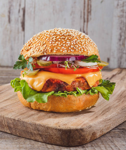 Hambúrguer de Grão de Bico: O Segredo para não Desmanchar Hambúrguer de Grão de Bico: O Segredo para não Desmanchar