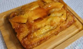 Bolo Invertido de Banana com Caramelo Que Derrete na Boca