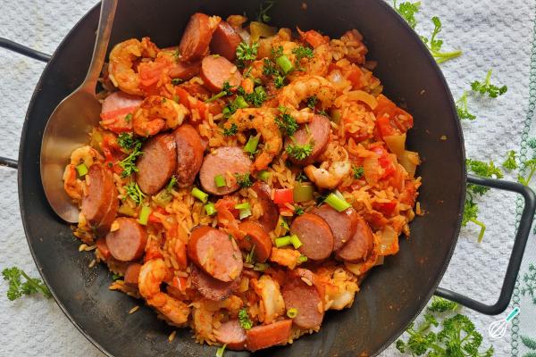 Arroz Jambalaya Autêntico: Segredo do Caldo de Camarão