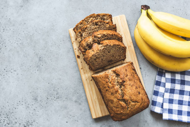 Bolo de Banana com Canela: O Segredo da Massa Úmida e sem Glúten Bolo de Banana com Canela: O Segredo da Massa Úmida e sem Glúten