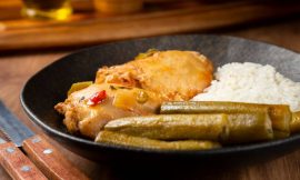 Frango com Quiabo Mineiro: O Segredo para Não Dar Baba