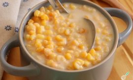 Canjica Amarela Cremosa: Leite de Coco e Sabor Junino