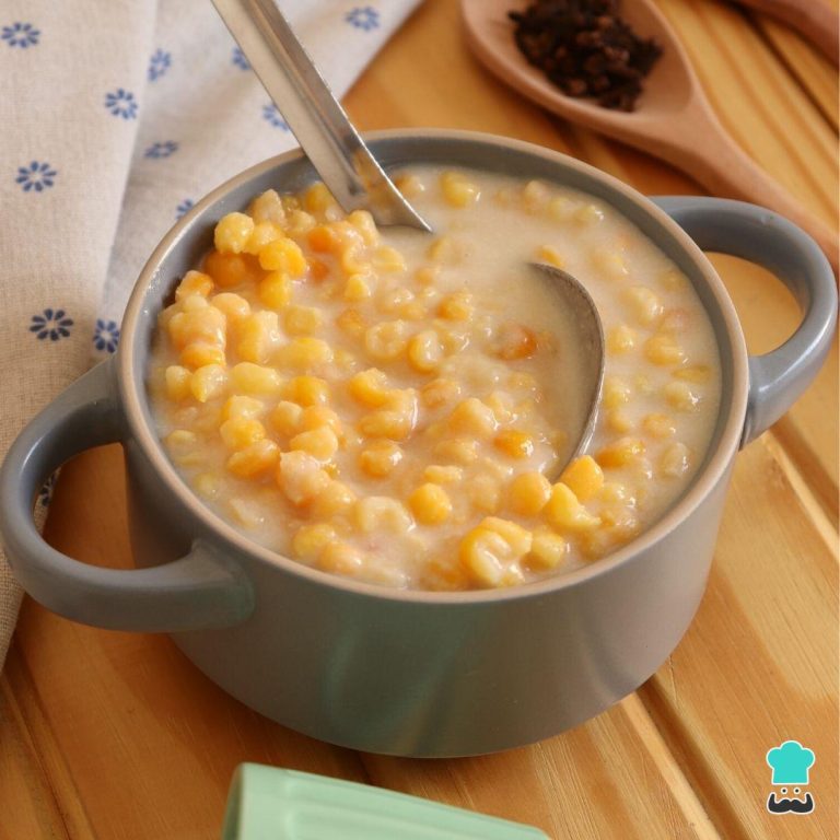 Canjica Amarela Cremosa: Leite de Coco e Sabor Junino