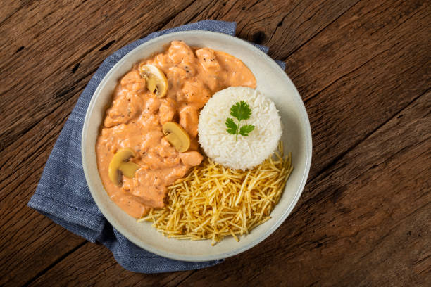 Estrogonofe de Palmito Vegano: O Segredo para Ficar Bem Cremoso