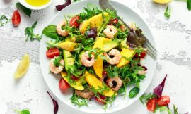 Salada de Abacate com Camarão: O Truque para um Aperitivo Gourmet