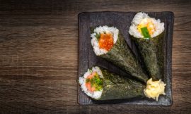 Temaki de Omelete com Mortadela: O Lanche Rápido que Parece