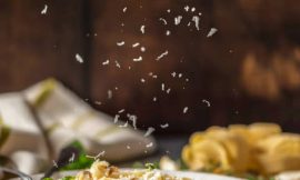 Macarrão Cremoso com Queijo e Champignon: Segredo do Molho