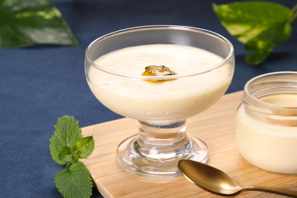 Mousse de Iogurte Natural: Truque da Sobremesa Leve e Perfeita Mousse de Iogurte Natural: Truque da Sobremesa Leve e Perfeita