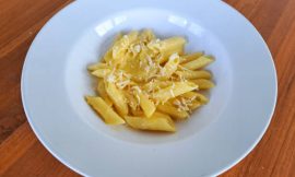 Molho Cremoso de Queijo Ralado para Salada